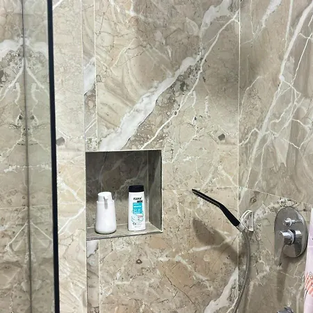 Lalezi Bay Fushe-Drac